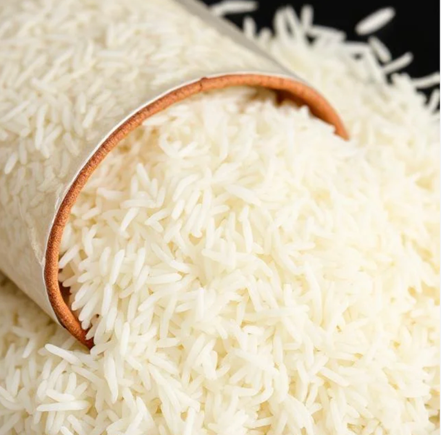 1121 Basmati Rice – Premium Long Grain Rice - Image 3